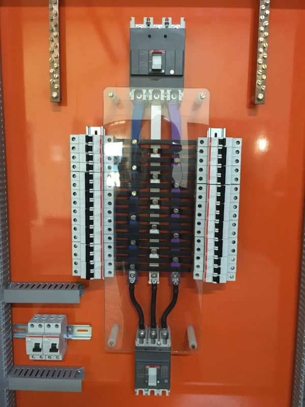 Empresa para Painel Industrial Elétrico para Acionamento Indaiatuba  - Painel Comando Elétrico